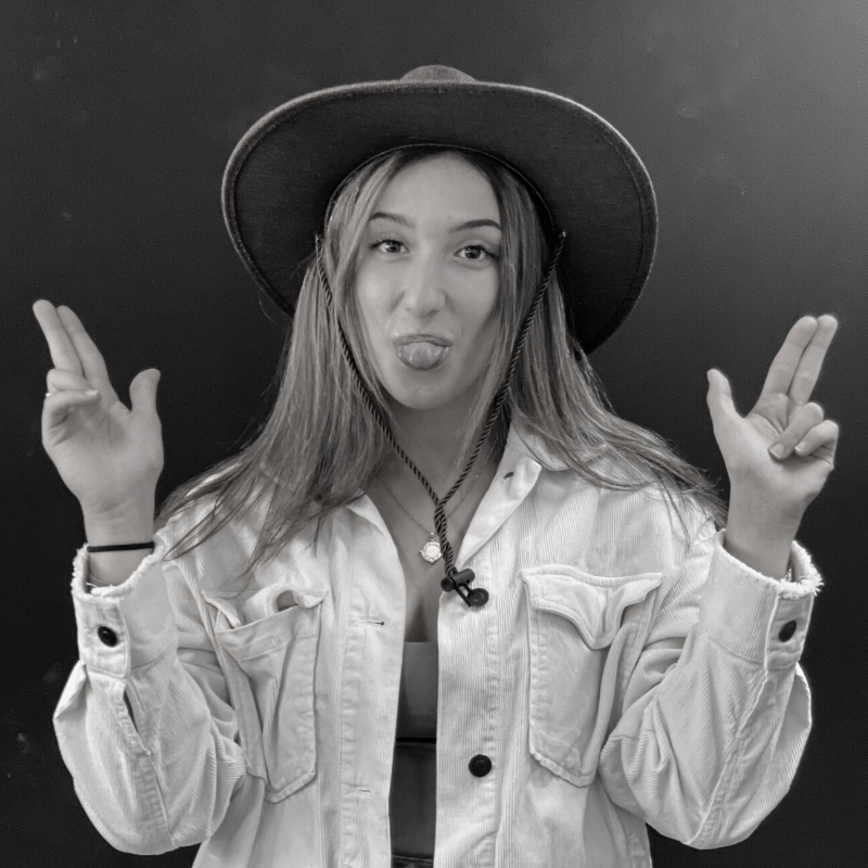 Olivia Triandafyllakos 